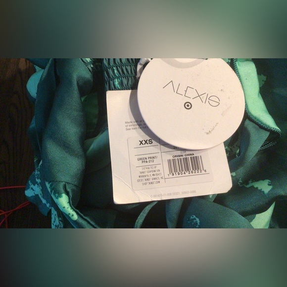 New with tags , Alexis dress - Picture 4 of 4